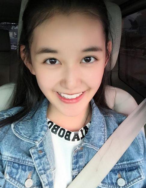 蒋依依近日爆料视频播放,揭秘娱乐圈幕后真相 第3张 蒋依依近日爆料视频播放,揭秘娱乐圈幕后真相 第3张